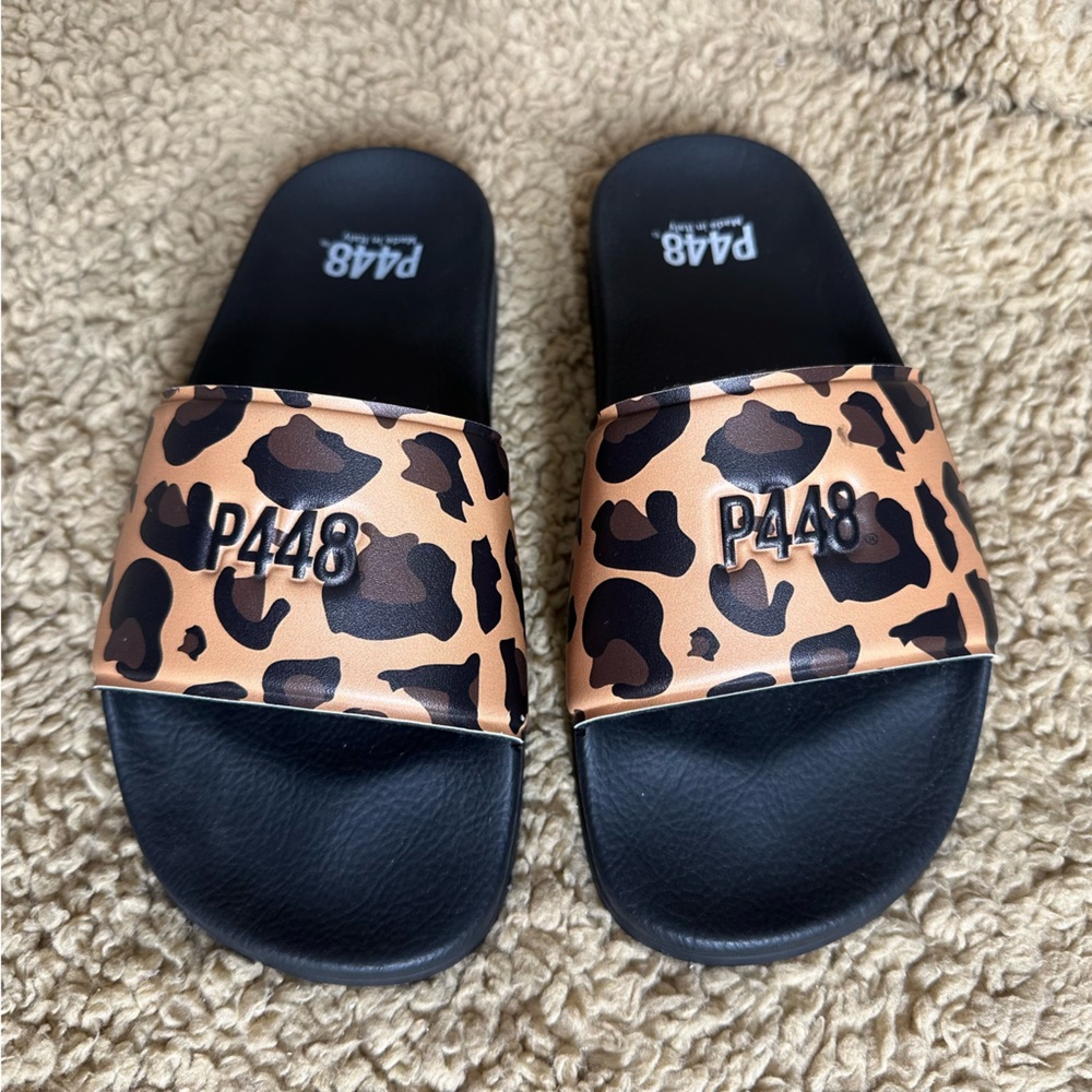 Brand New P448 Sandal Womens 36 Leopard Print Super Slide Water Resistant